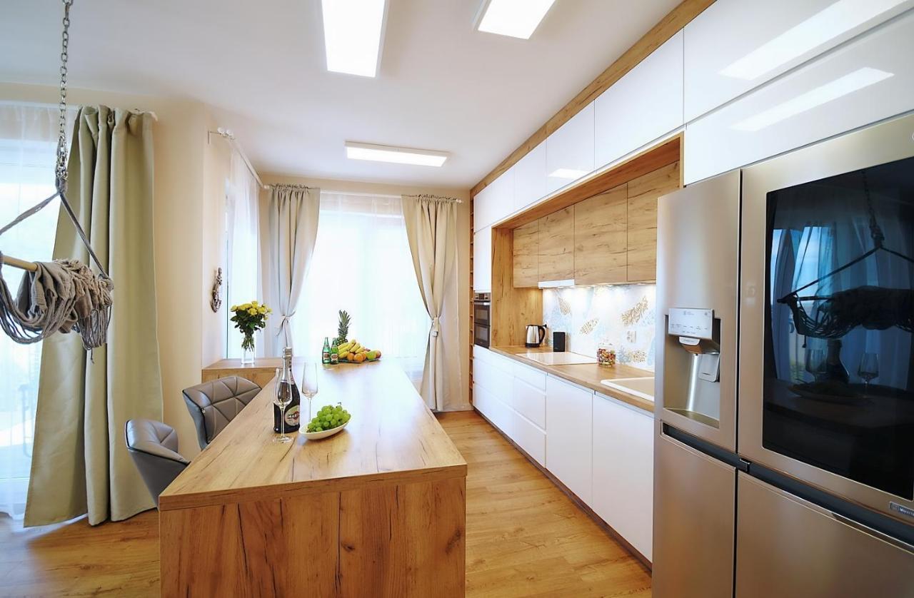 Apartament Premium Mikiniki Kolobrzeg Kołobrzeg Exterior foto