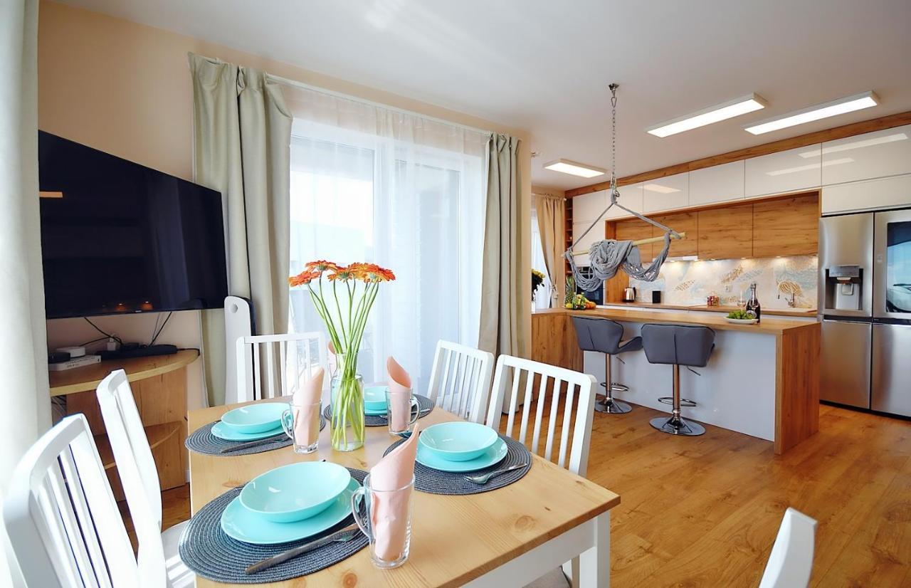 Apartament Premium Mikiniki Kolobrzeg Kołobrzeg Exterior foto